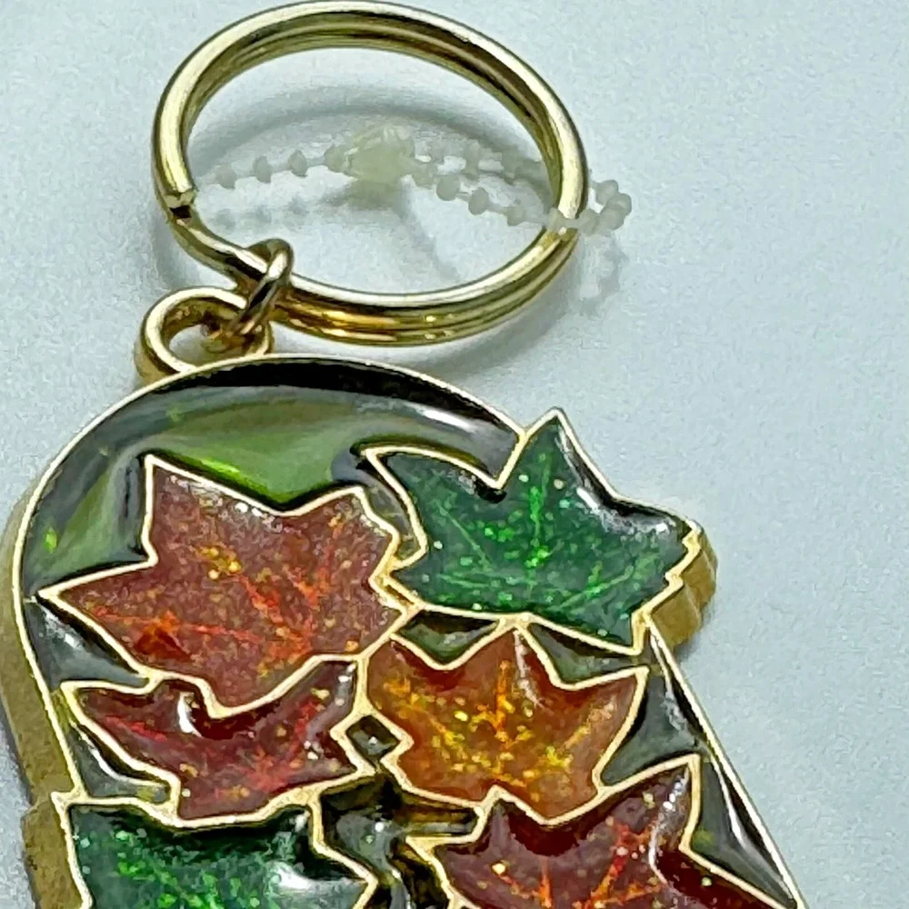 Niagara Falls Canada Leaf Keychain Key‎ Ring